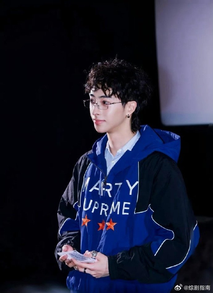 伊能静晒恩利甜茶合照伊能静晒恩利与甜茶合照，跨国同框太惊艳！恩利亮相《至尊马蒂》