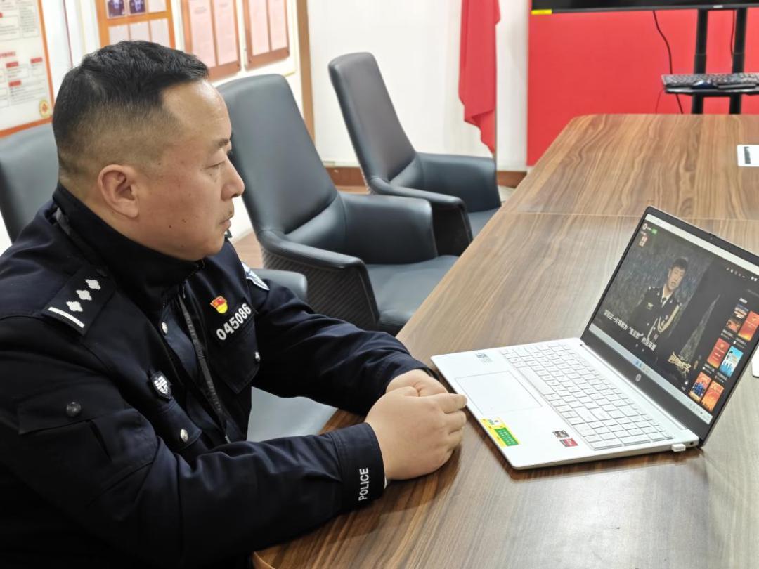 闪亮的名字, 滚烫的初心!