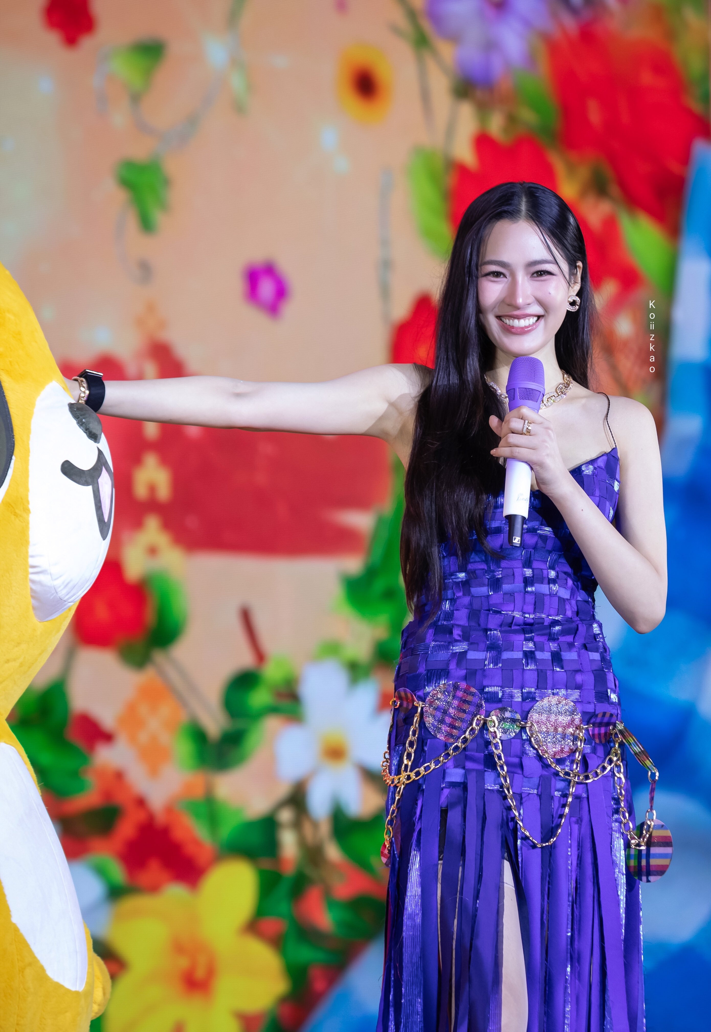 260704孔敬见面会饭拍美图©️logo好治愈的狗狗笑邝玲玲runch绘梦婚