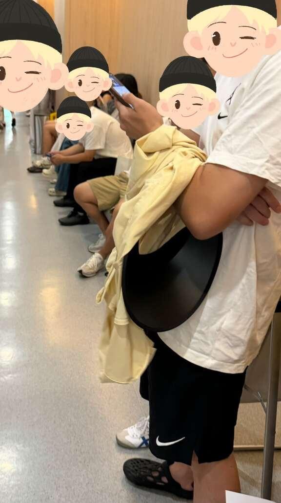 男士们能不能别占产科门诊椅子每次到医院产科门诊，椅子如果都是孕妇坐着也没事，关