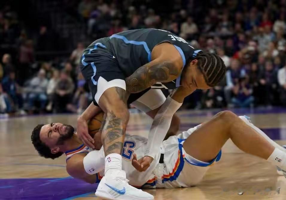 恐怖，亚历山大缺阵，雷霆连胜记录继续延续！今日NBA常规赛雷霆客场挑战爵士，