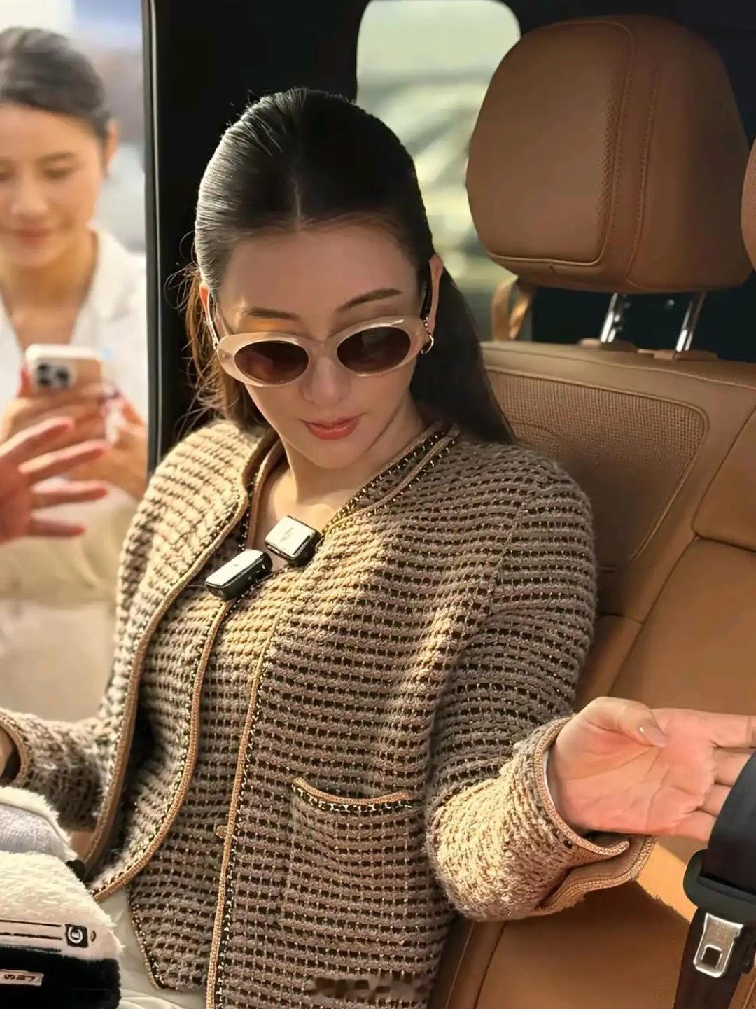 方媛的骨相真的太好了！就是太矮了，否则可以嫁入豪门。