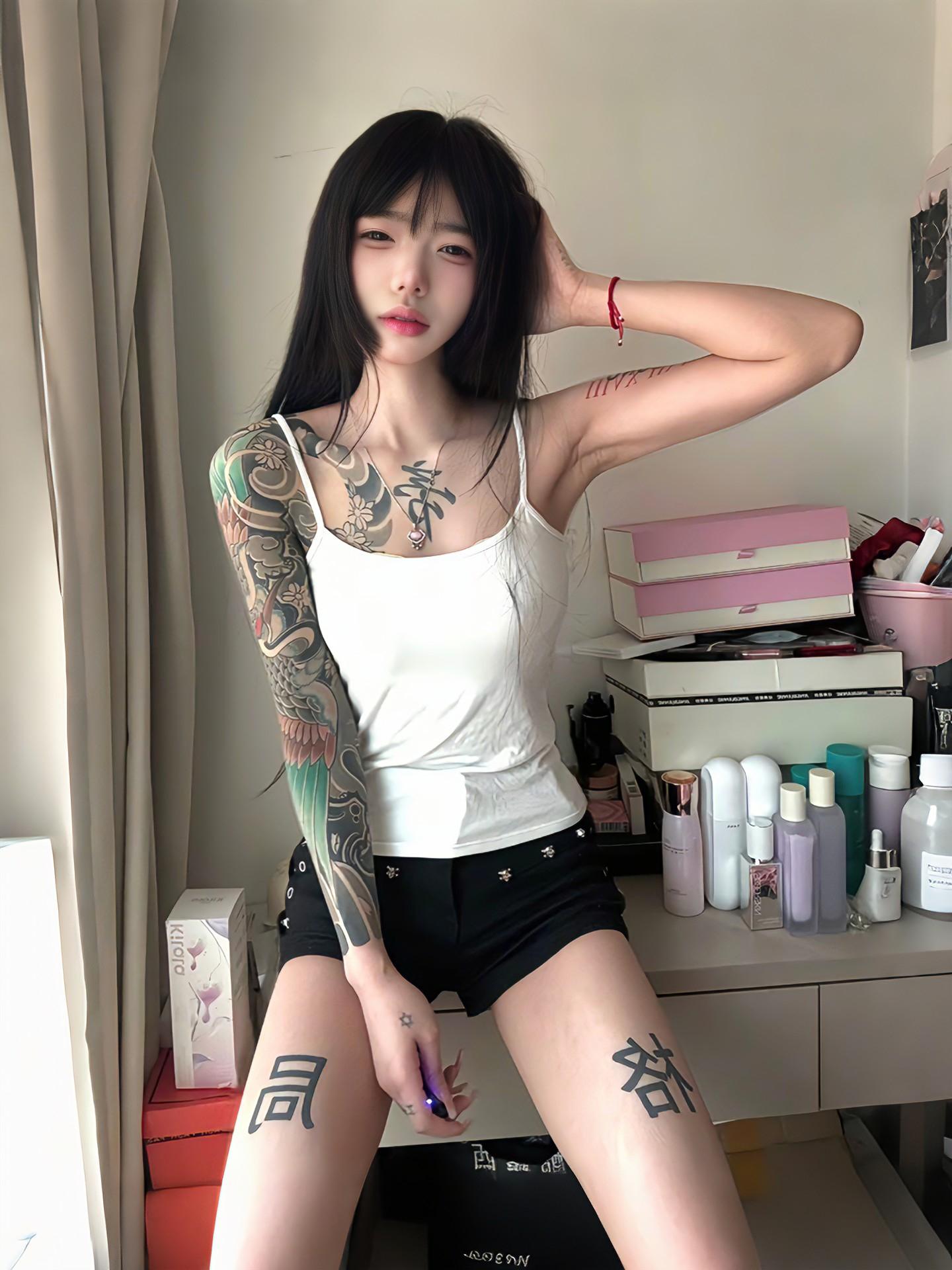 我也有个花臂梦 奈何家父略懂拳脚.