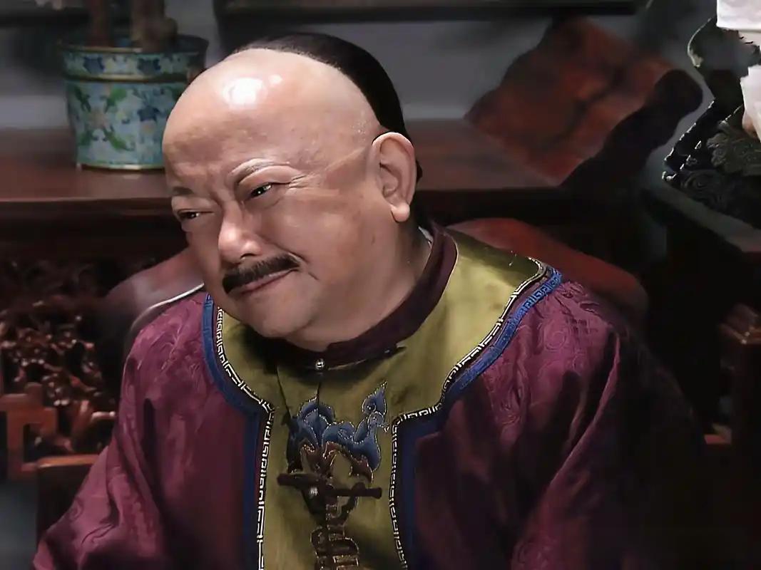 嘉庆四年正月初三，紫禁城笼罩在哀乐中，89岁的乾隆皇帝极不情愿的闭上了眼睛。而在