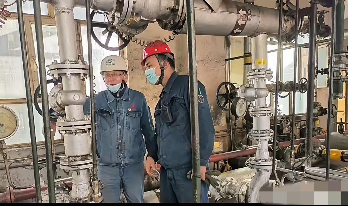 职场被领导往死里拿捏？同事这波“鱼死网破”，虽野却骂醒无数老好人！明明事事顺着领