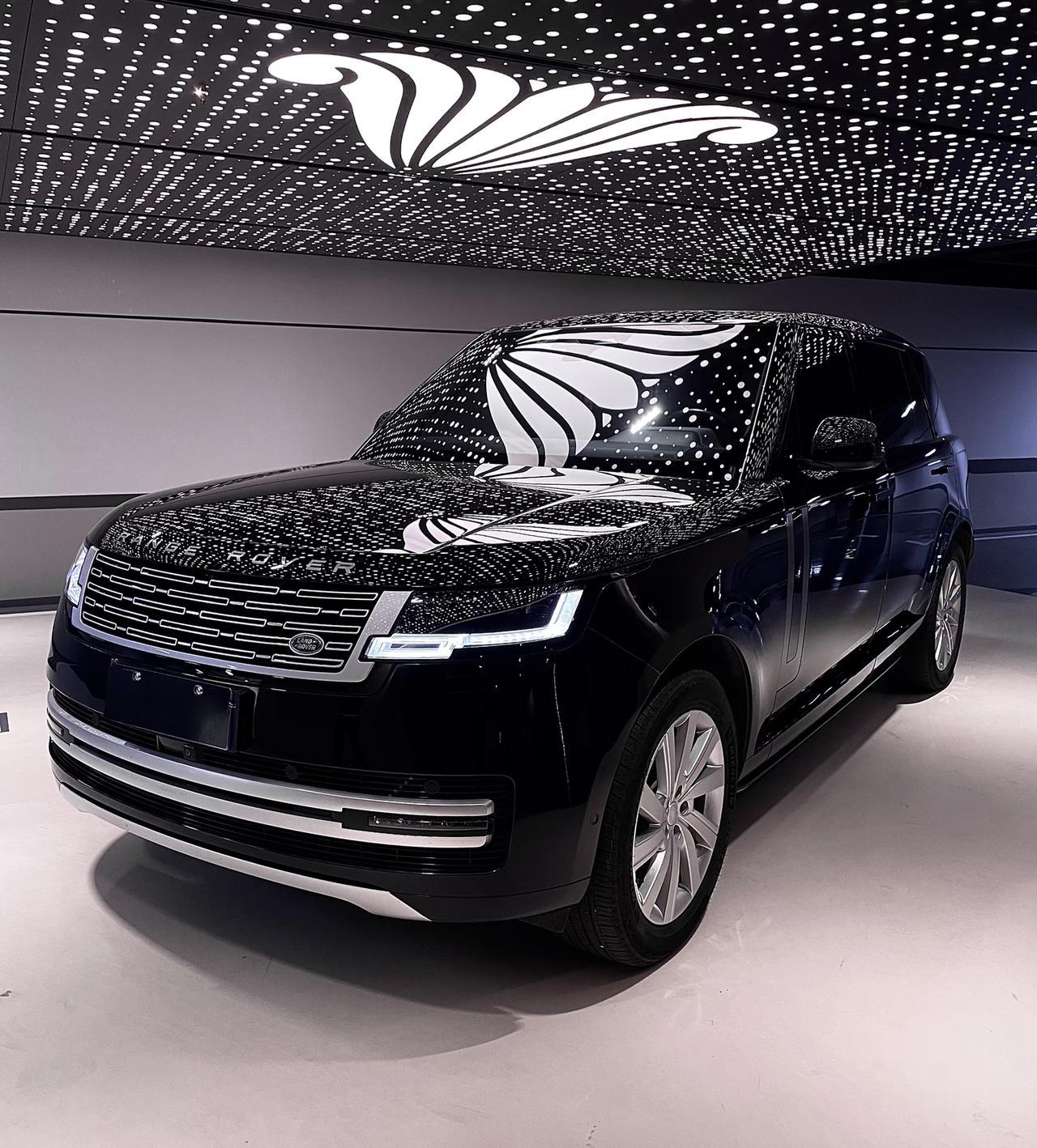 黑色揽胜，这个颜值怎么样