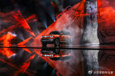 银河战舰700限时焕新价16.98万起说实话这个价格出来的时候真的给我一个大惊喜