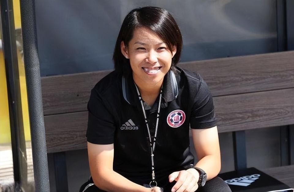 【女足换帅没轮到刺头陈婉婷】陈婉婷因敢公开叫板现有体制，被不少人视作“刺头”，