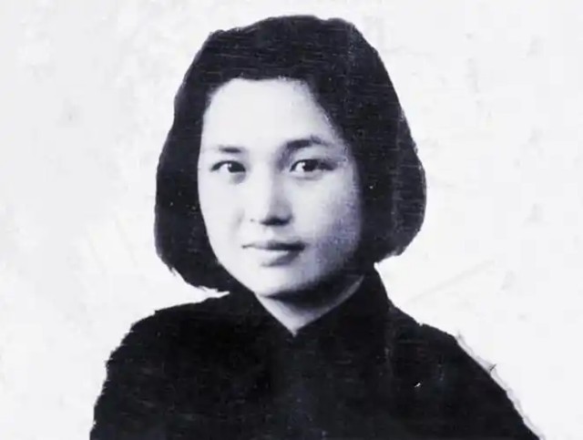 1947年，陈布雷的女儿女婿被捕，蒋介石找陈布雷谈话，询问他对此事的想法。陈布雷