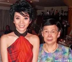 梅艳芳临终前，母亲覃美金得知女儿近2亿港元的身家，只给自己每月7万港元生活费，当