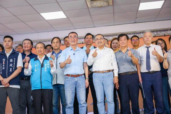 侯友宜任竞选总部主委，李四川打强心针新北市选情激烈，多项民调显示国民党、民进党