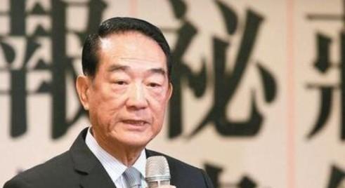 台湾知名人士宋楚瑜，在接受采访时表示“如果台湾不是大陆的领土，那么凭什么当年满清