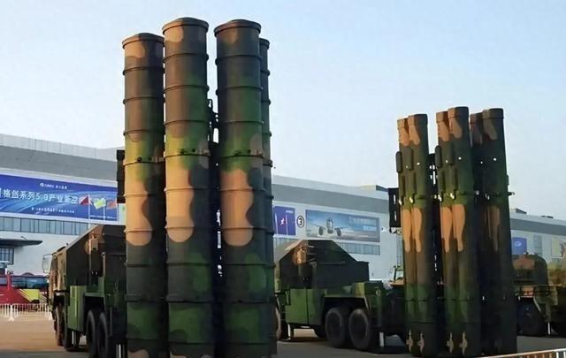 俄罗斯专家说，中国有三个“无限”让美国不敢动手。南海对峙时，美国航母编队开进来