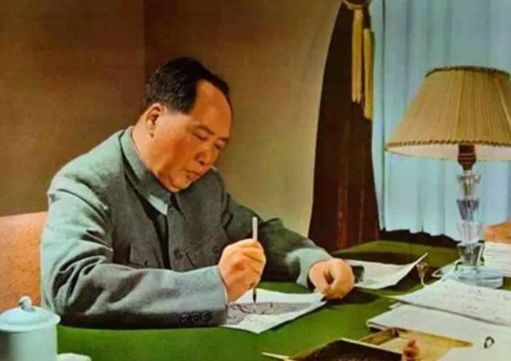 1973年12月，主席一声令下，8大军区司令员对调，10天内不带随员上任，许世