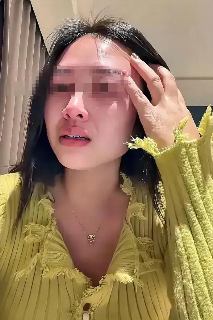 怎么会有这样的事儿？女子是一斤试裤子竟然被注射器针头扎出血！上海与女子在