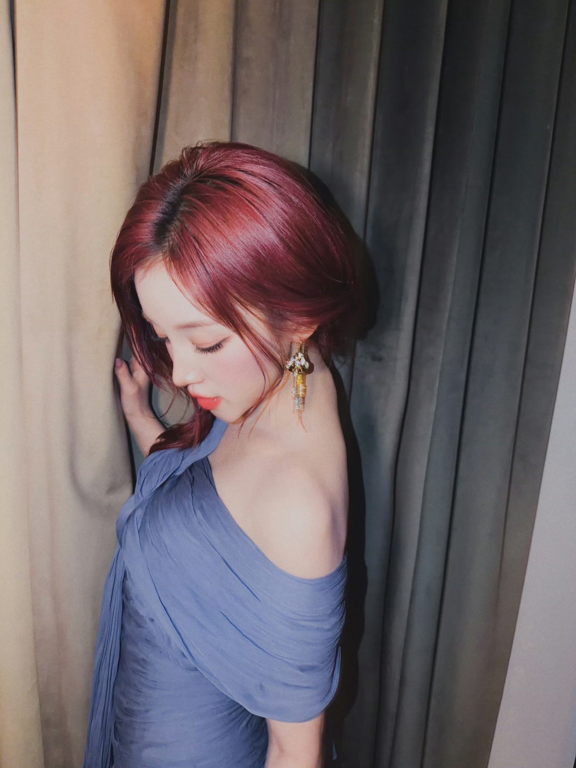 一直在等宋雨琦这套哎，拜倒在女神的石榴裙下