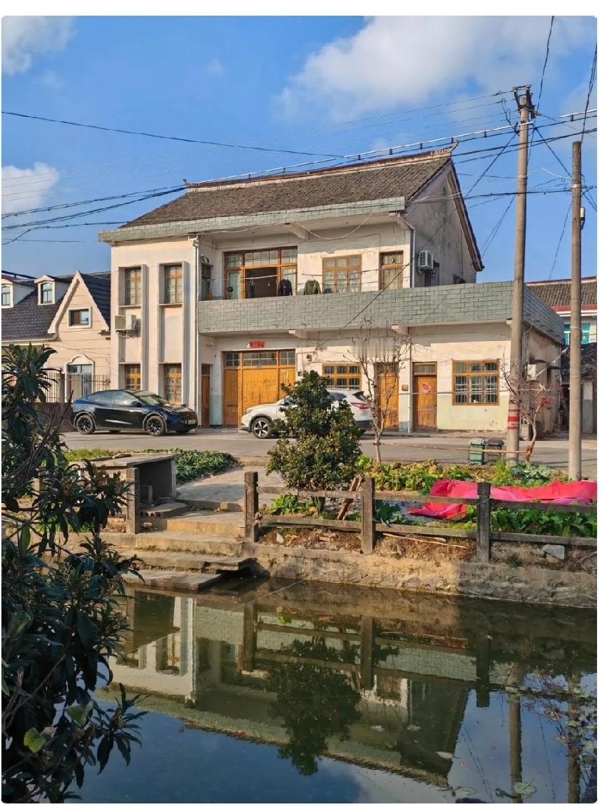 一号文件一下来，城镇户口的人估计后悔惨了！2026年中央一号文件正式发布，其