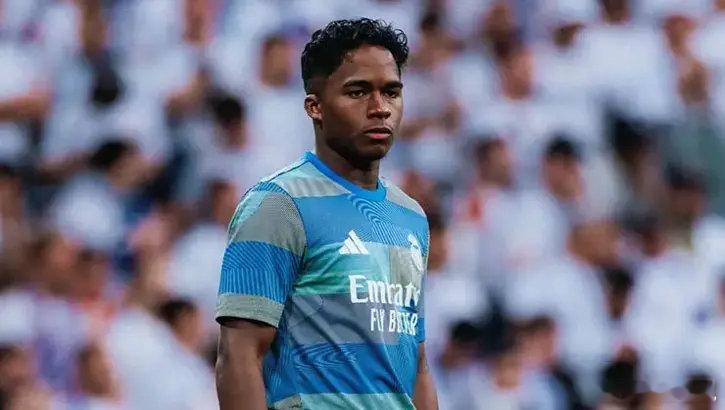 【外租】罗马诺：皇马前锋恩德里克租借里昂的交易即将完成，只差一些细节还未谈妥，合