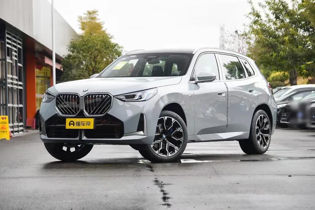 要是你走留学生免税渠道，xDrive25L豪华套装直接免税价25.77万，光购置