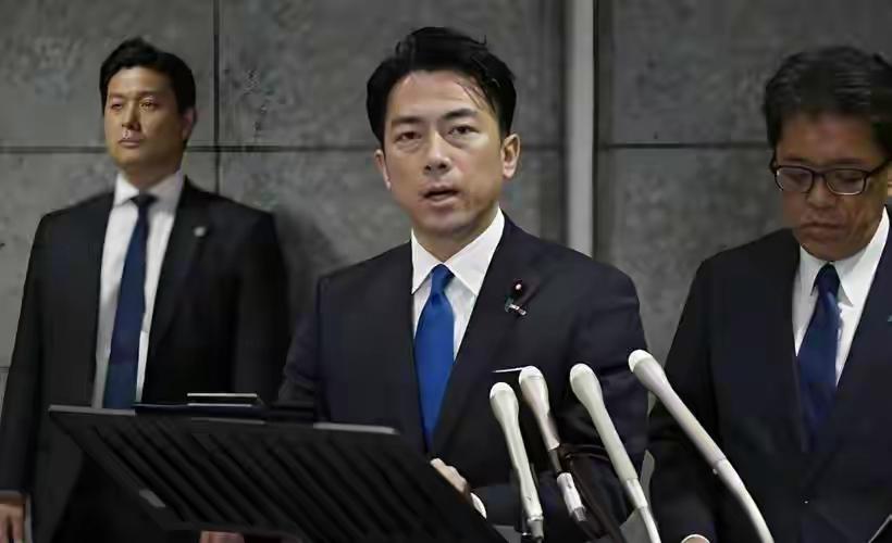 危险时期，一架中国专机直飞朝鲜，小泉进次郎慌了，审判日本开始危险时刻中国专机