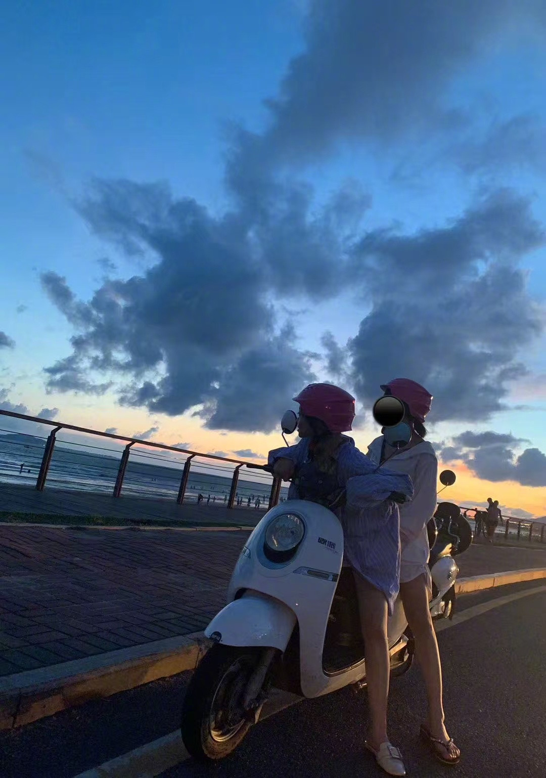 🎉2025海南国际旅游岛欢乐节正式启幕！今夏最潮最炸的清凉派对，就在海南等你