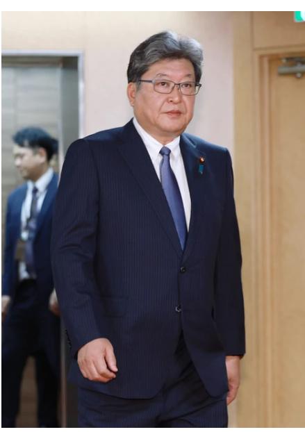 日本政府及其执政党今天（12月20日）作出一个史无前例重大决定，由于高市早苗在国