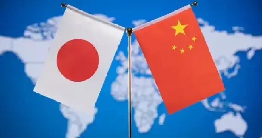 快讯！快讯！日本盼的不是短兵相接，而是把你拖进圈套。中国一旦开火，“日本有事”