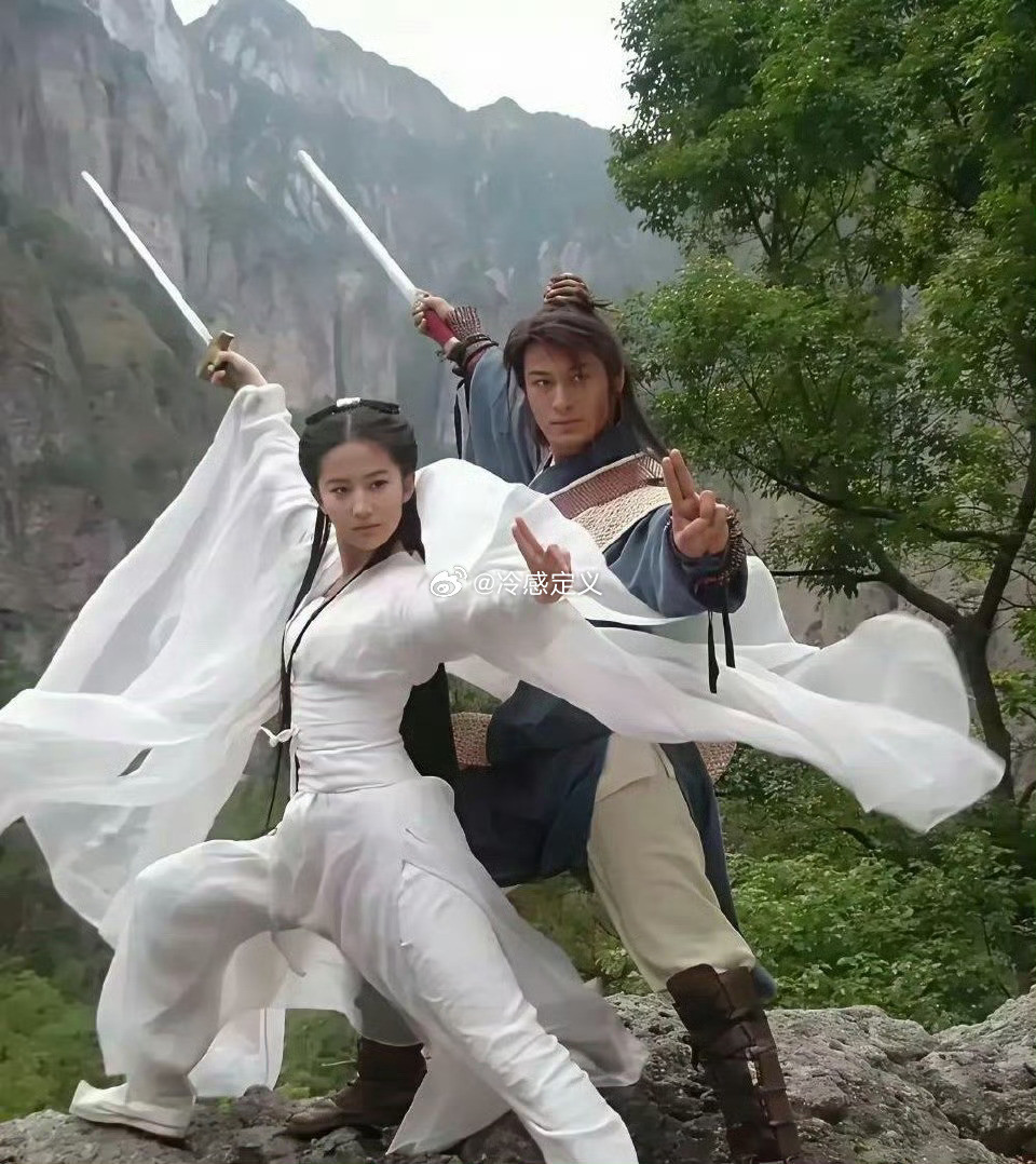 说这是颜值最高的一版《神雕侠侣》没有人有异议吧