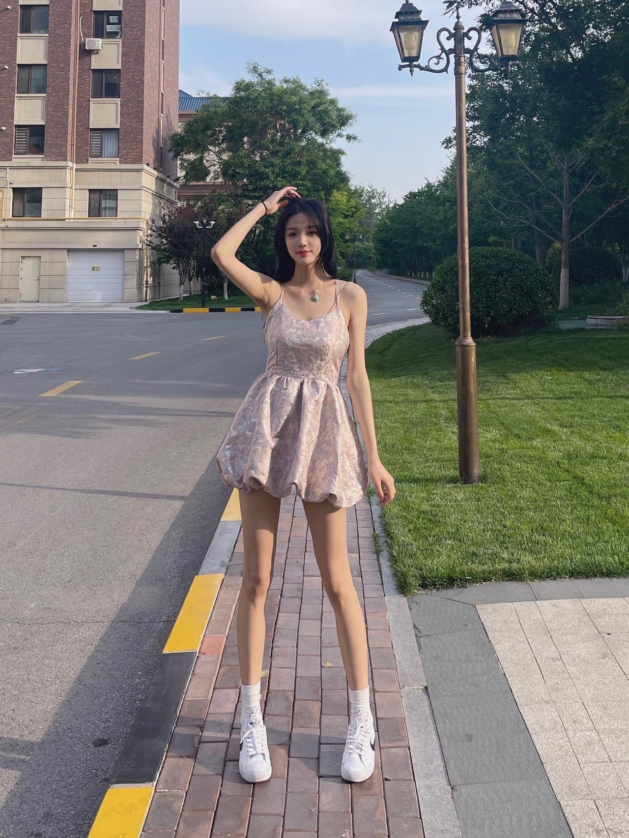 什么样的地板袜好穿保暖又静音呢?