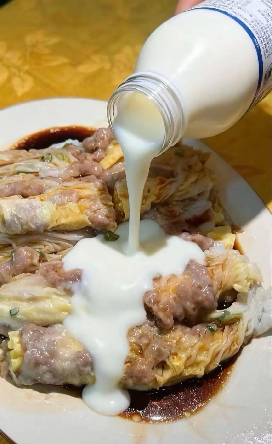 听说牛奶配鸡肉会更好喝