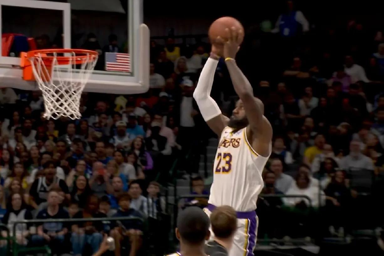 湖人输给独行侠，印证3点残酷的事实：第一：雷迪克要用废老詹头，没了东契奇，里