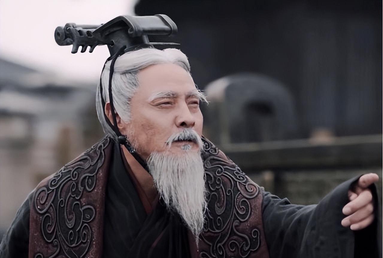 晋国为什么不愿意取代周天子？ 史书多将晋国定格为春秋霸主，它曾凭强悍军力制衡