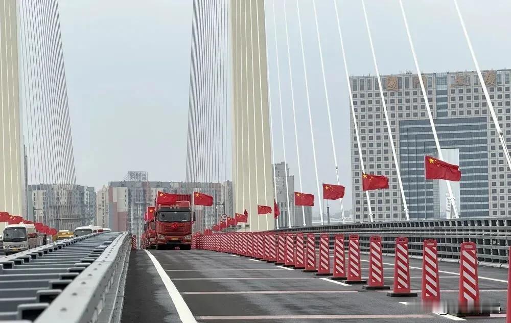 鸭绿江大桥为何拖了12年才通车？今天（2026年10月15日）鸭绿江大桥正式开