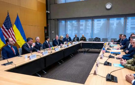 乌克兰宣布了！争议条款被暂时搁置，乌方明确表态“核心内容已达成一致”！ 11