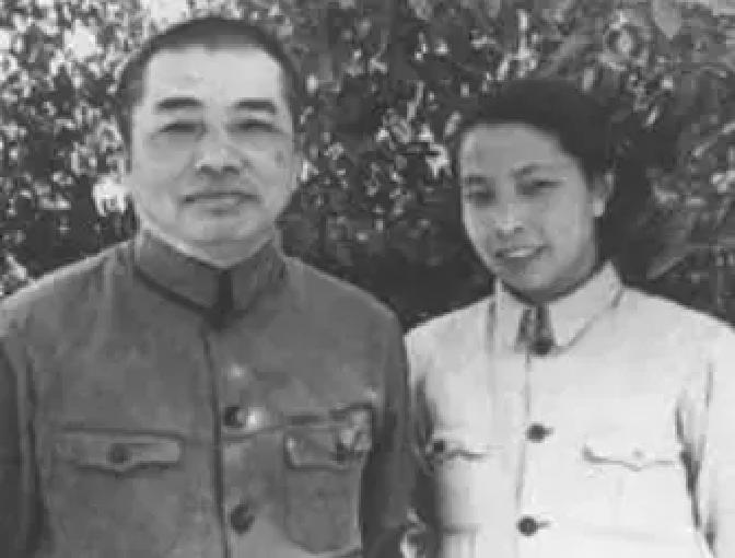 1959年，有人问，彭德怀脾气大，志愿军中许多高级将领，包括副司令洪学智、韩先楚等人，都被彭德怀骂过