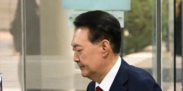尹锡悦又被抓了调查内乱大案天呐！尹锡悦前总统又被抓了！