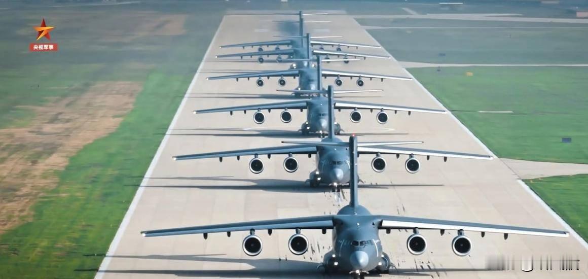 运-20用13年做到全球第二，装备总数已破百13年前首飞的运-20，如今被国