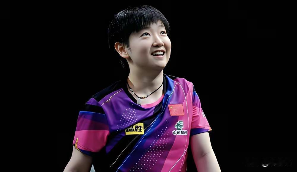 孙颖莎这一伤，后果挺严重！香港总决赛，孙颖莎因伤退赛，估计要休息一至二个月。这期