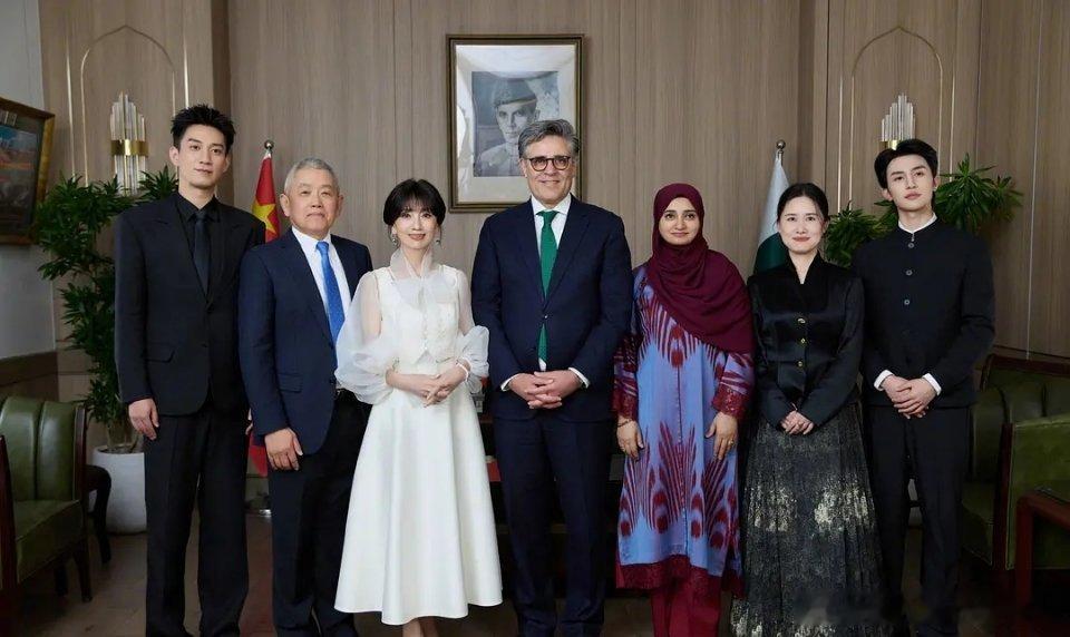 白蛇大人真的有点神通广大