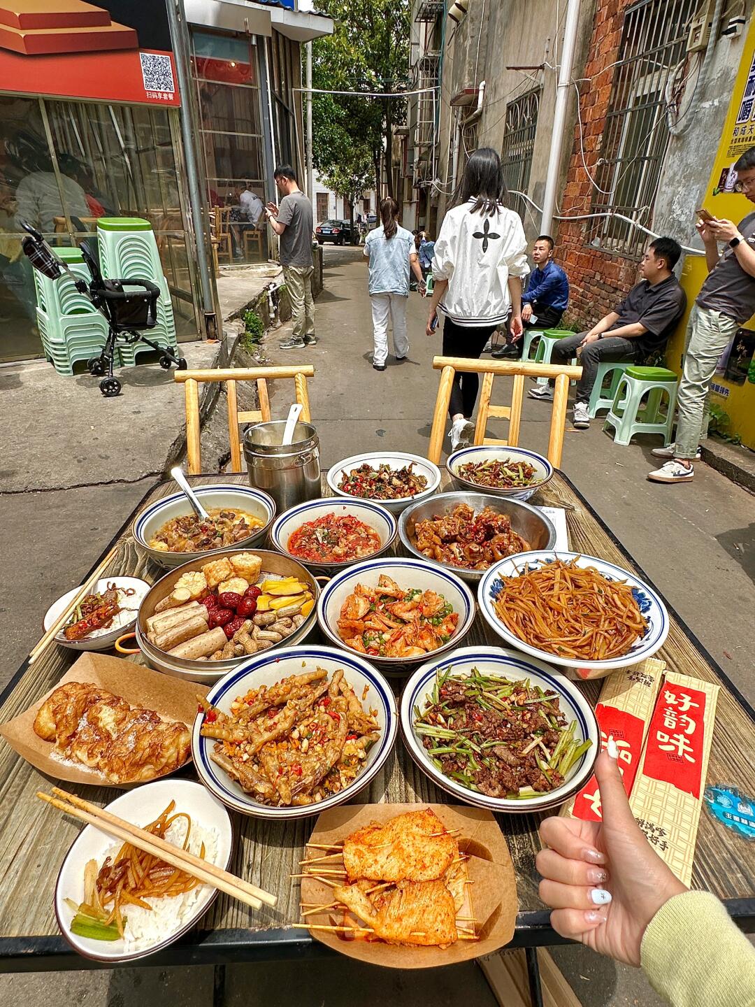 感谢二百者也！！逛完省博直奔这里！好好吃