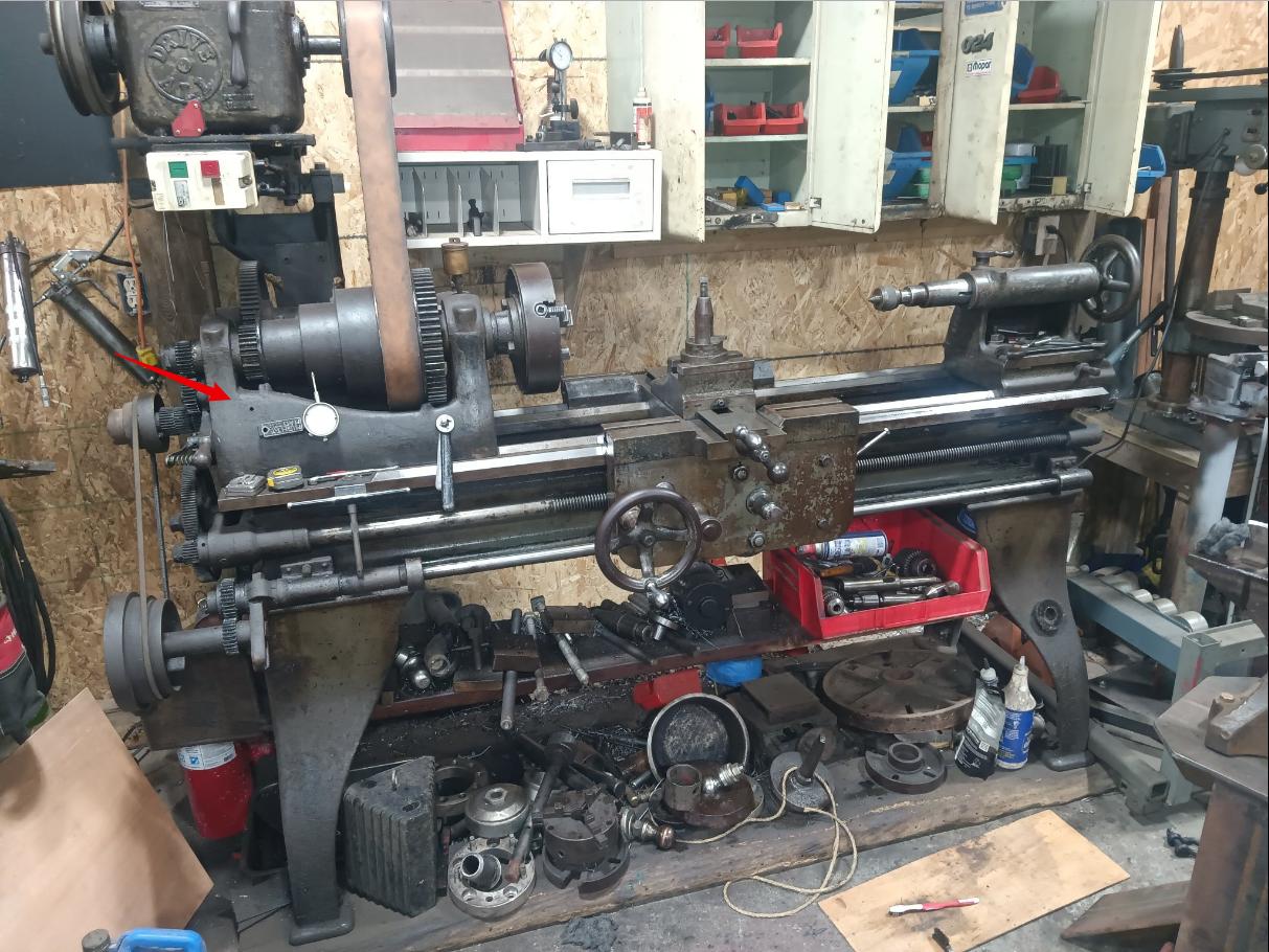 展示了一台罕见的F.E.Reed车床，其上刻有1888年9月4