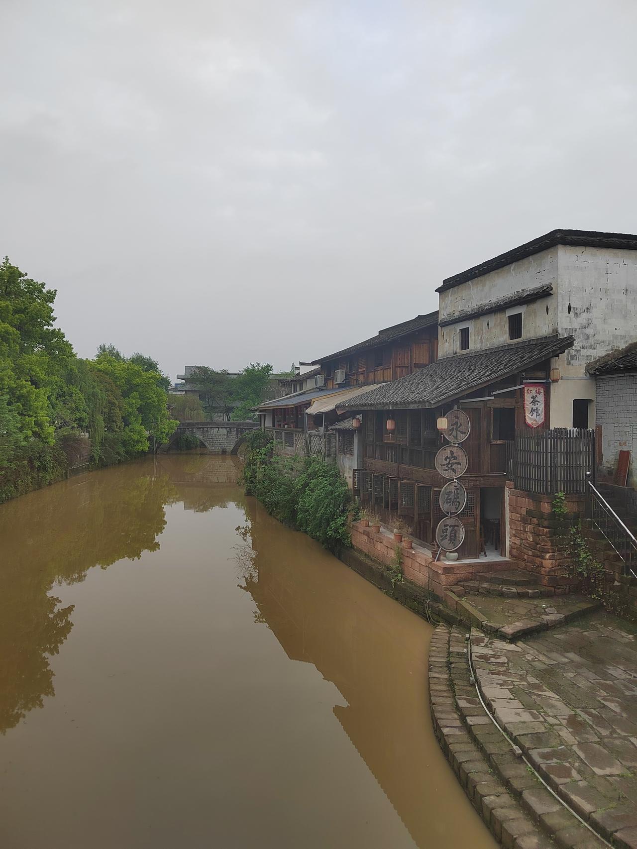 兰溪游埠古镇一日游，有众多小吃豆浆、烧饼、肉蛋都好吃！