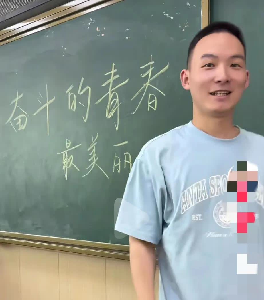 谢浩男又被夸啦！不是因为他人长得帅气，也不是因为他声音好听，更不是因为他在重