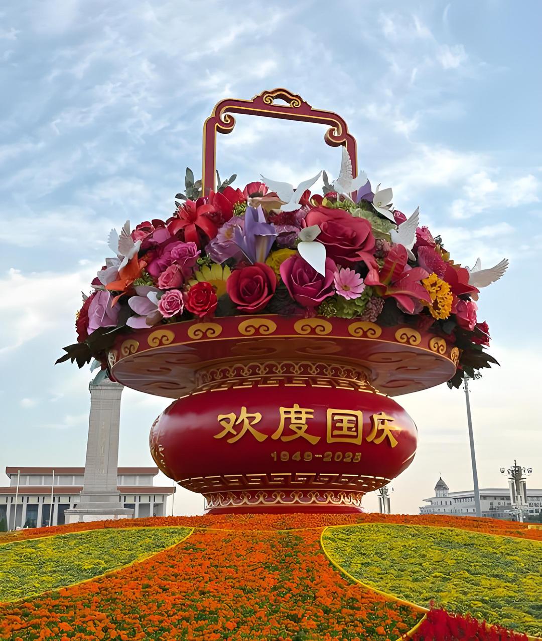 很多人不知道国庆节一开始计划定在元旦这一天，而不是10月1日。当时大局已定，