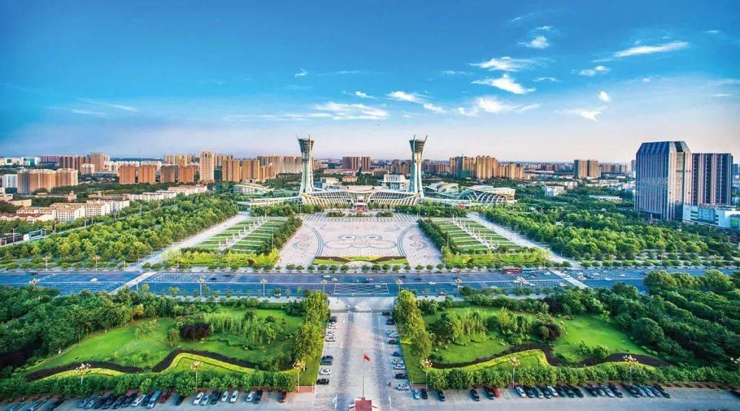 潍坊力争突破GDP万亿大关！潍坊是山东的重要城市，其经济实力仅次于青岛、济南