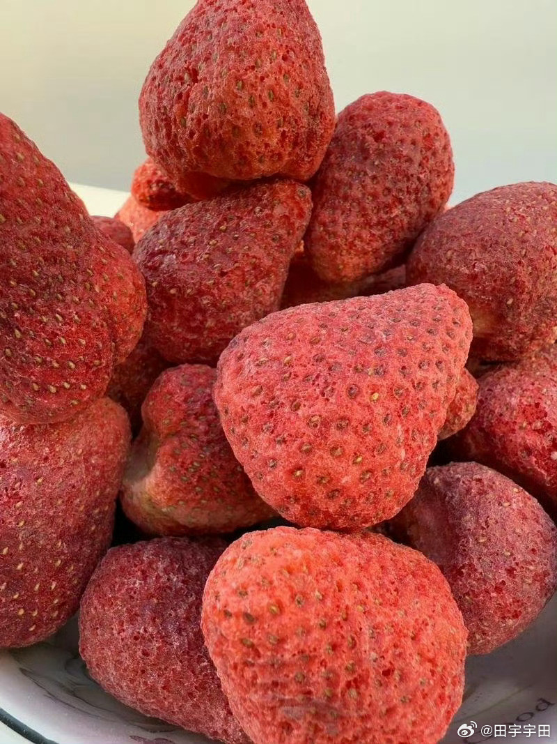 冻干草莓测出二十几种农药我特别喜欢冻干草莓经常会买想知道农药是在什么环节留下的应