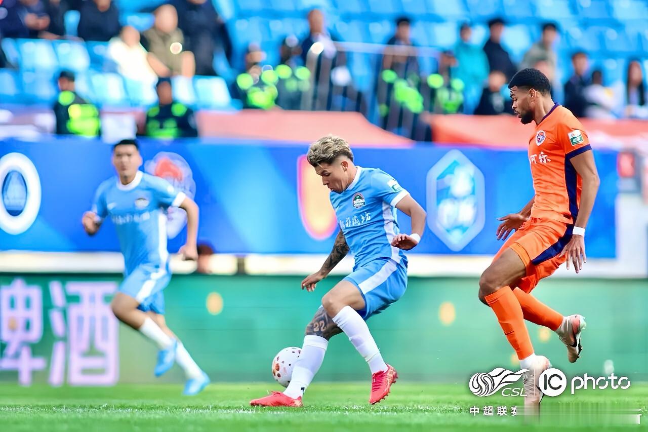 中超河南队联赛前四轮纳萨里奥在进攻直接贡献方面颗粒无收，是河南彩陶坊进攻体系低