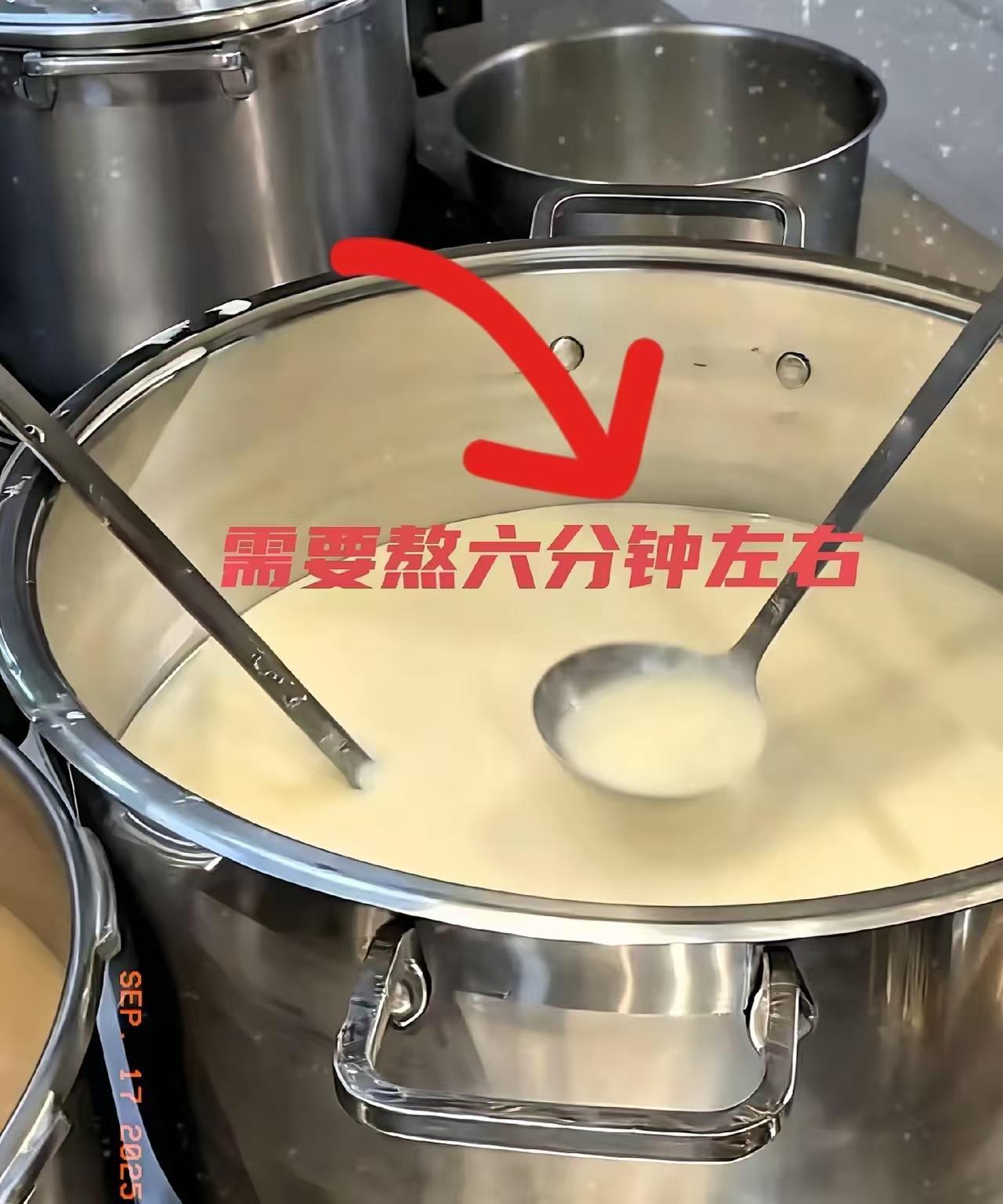 我也做菜，手艺还可以。做过不少次鸡汤鱼汤，微鲜是可以的。想鲜得不得了，不放味精鸡