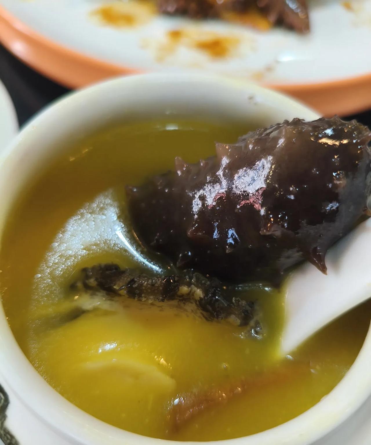 #今天吃什么#中午吃榴莲酥味道不错，海参鲍鱼粥有滋味。
