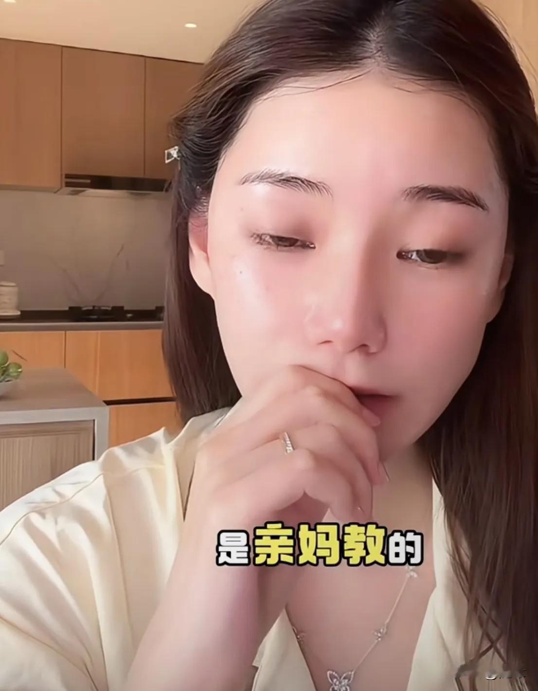 小S被打脸了！她曾在节目里说，小玥儿非常没有礼貌，每次去姐姐家跟孩子们打招呼